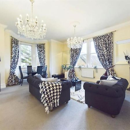 Upmarket Apartment In Ormskirk Extérieur photo