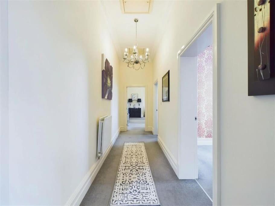 Upmarket Apartment In Ormskirk Extérieur photo