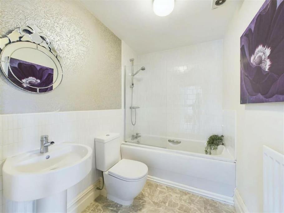 Upmarket Apartment In Ormskirk Extérieur photo